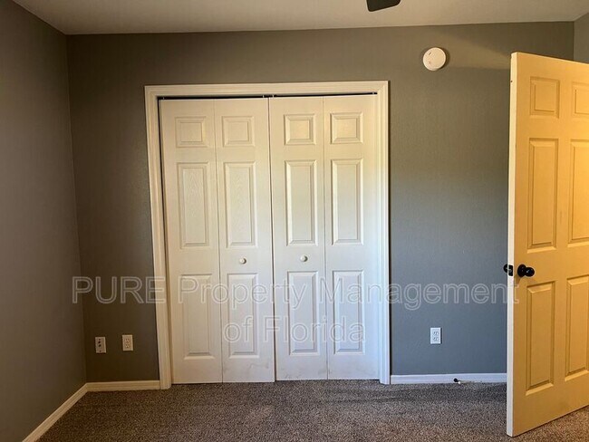 Building Photo - 112 Pecan Run