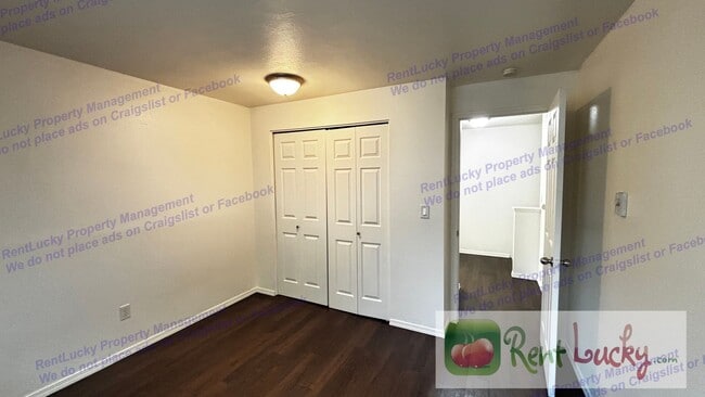 Building Photo - 217 Ellingson Dr