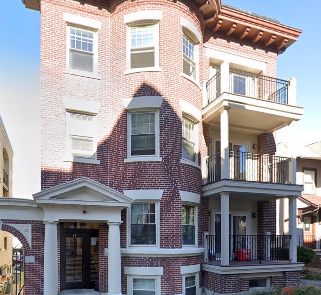 Building Photo - 29 Commonwealth Ter