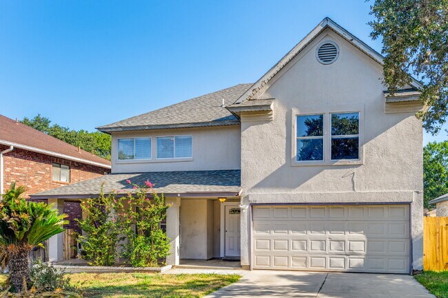 Building Photo - 9631 Hillside Trail