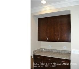 Building Photo - 10607 Legacy Ln