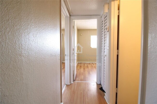 Building Photo - 746 McDougall Ct