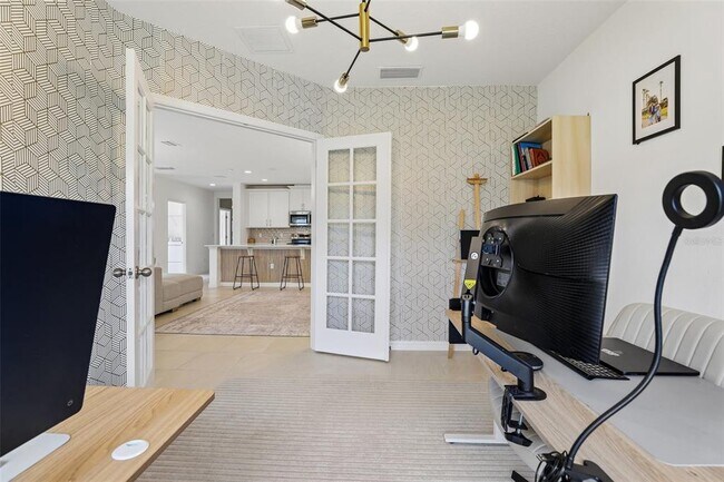 Building Photo - 1581 Swan Swim Dr