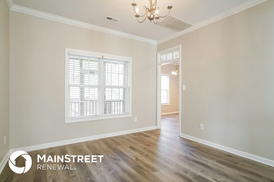 Building Photo - 5829 Wynmore Road