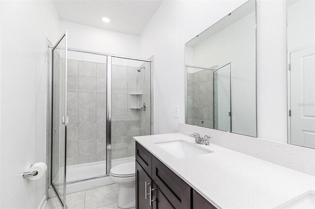 Building Photo - 1121 Deepwater Cir