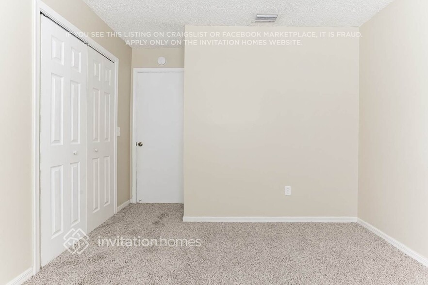 Building Photo - 22187 SW 58th Ave