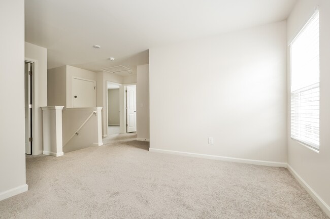 Building Photo - 117 Lemon Ln