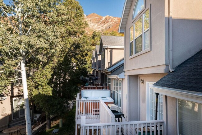 Building Photo - 3545 Wasatch Grove Ln