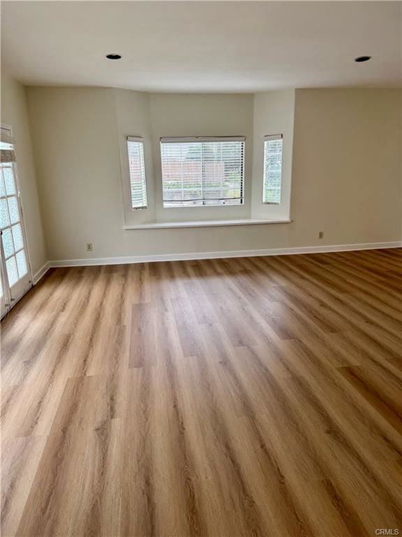 Building Photo - 908 Carnelian St