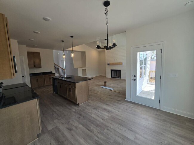 Building Photo - Ruby Floor Plan – 5BR/3BA New Construction...