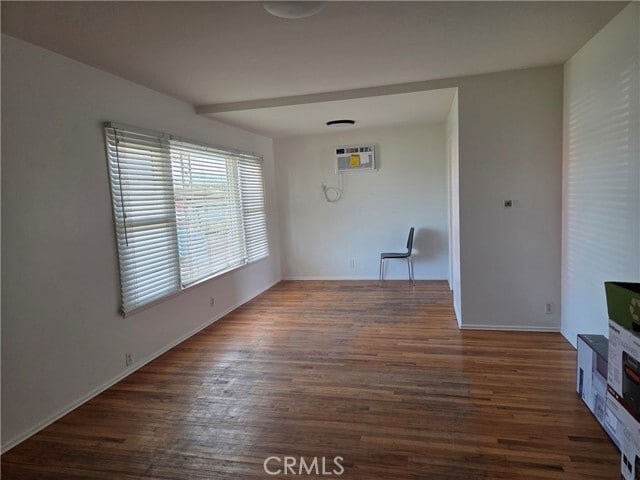 Building Photo - 121 N Baymar Ave