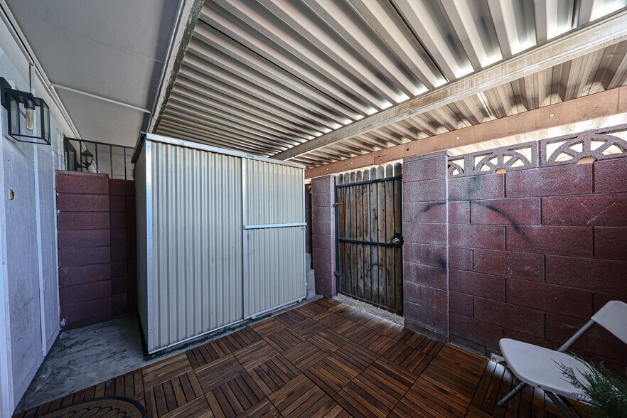 Building Photo - 6818 N 35th Ave