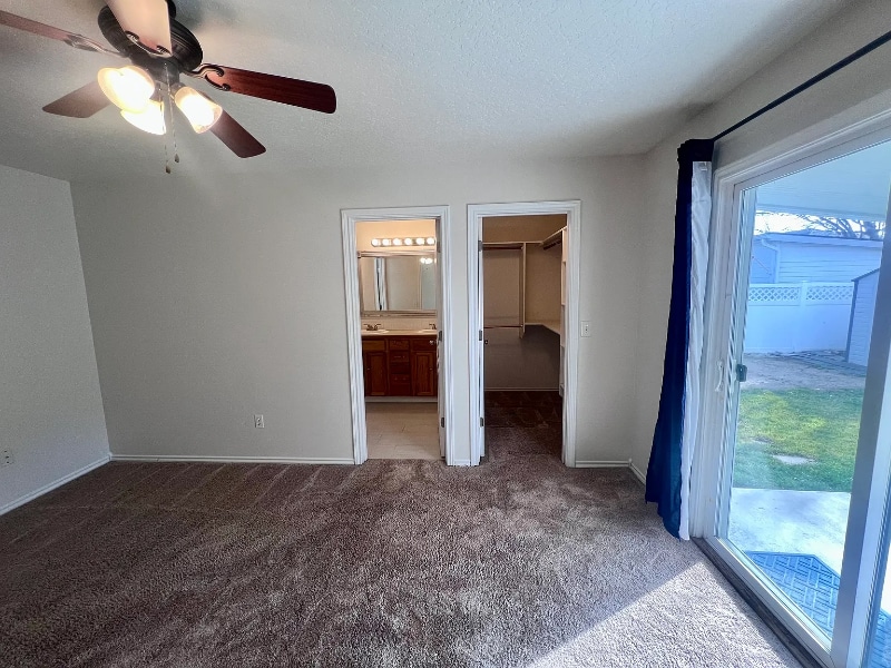 Building Photo - 16845 N Darmady Loop