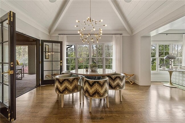 Building Photo - 3612 Castlegate Dr NW