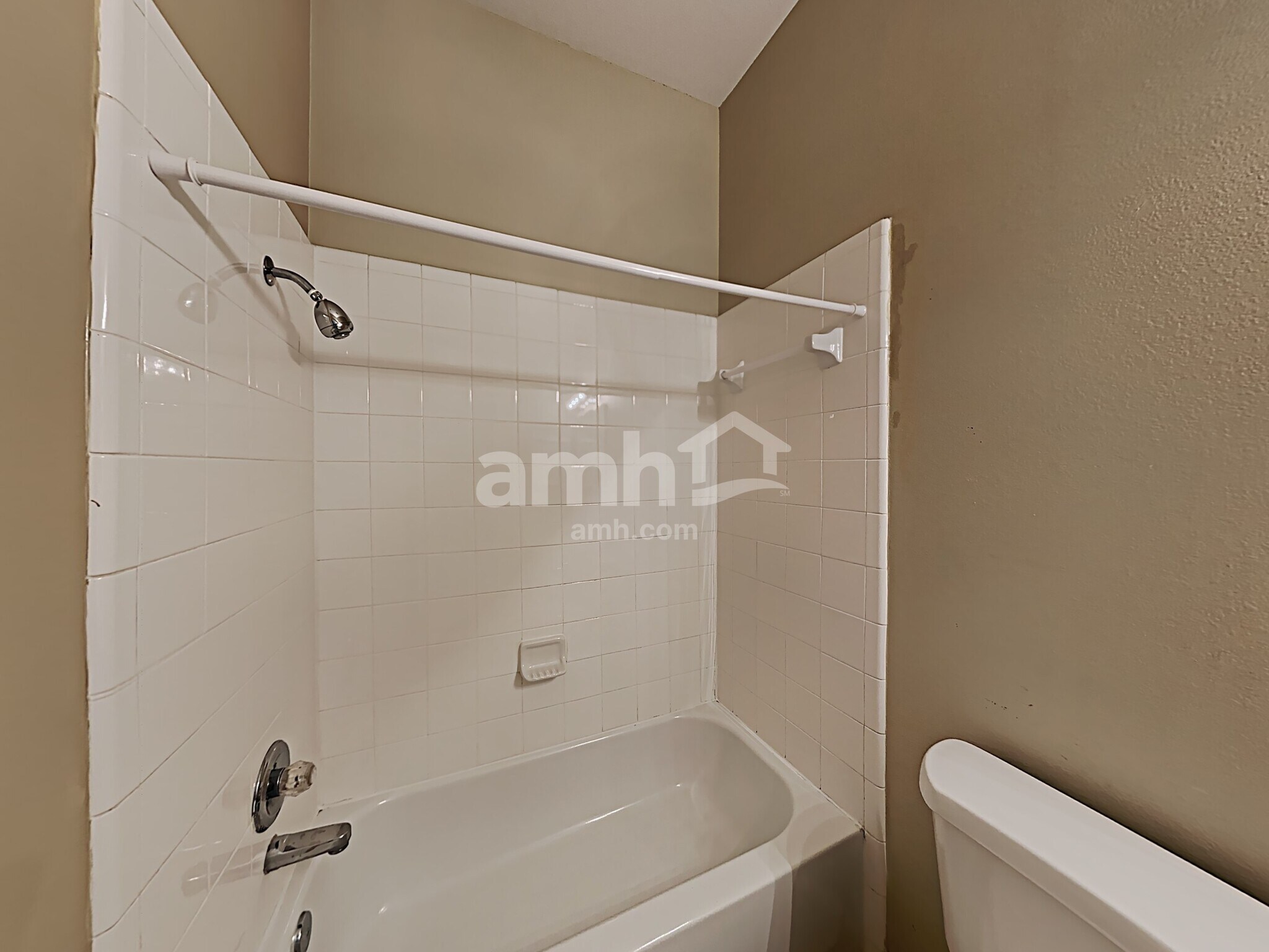 Building Photo - 16219 Lavender Creek Ct