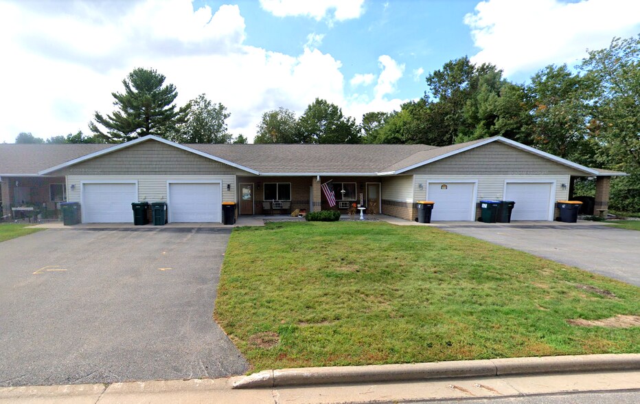 Primary Photo - 5856 Delikowski St