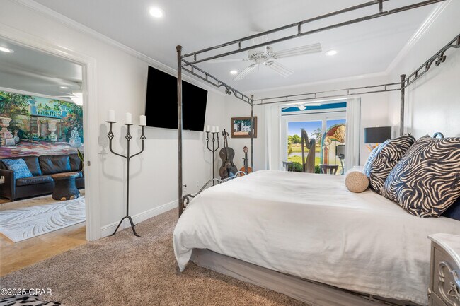 Building Photo - 4725 Bay Point Rd