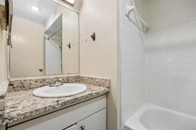Building Photo - 5138 Amesbury Dr