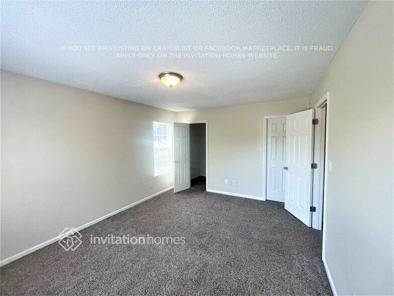 Building Photo - 942 Ramsgate Dr SW