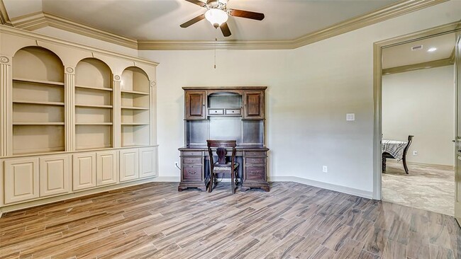 Building Photo - 4210 Wentworth Dr