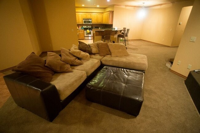 Primary Photo - 3 Bed Home