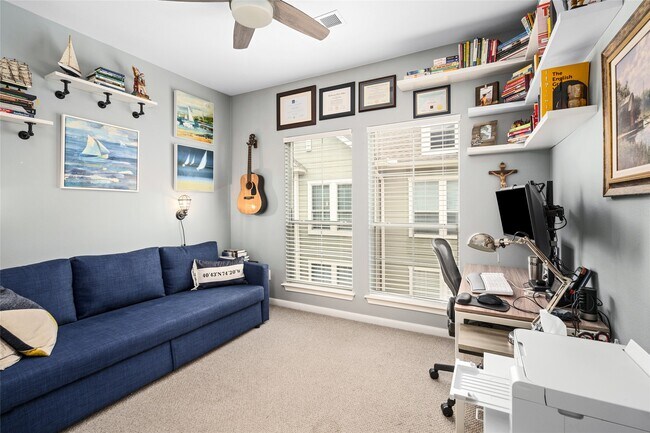 Building Photo - 3001 Murworth Dr