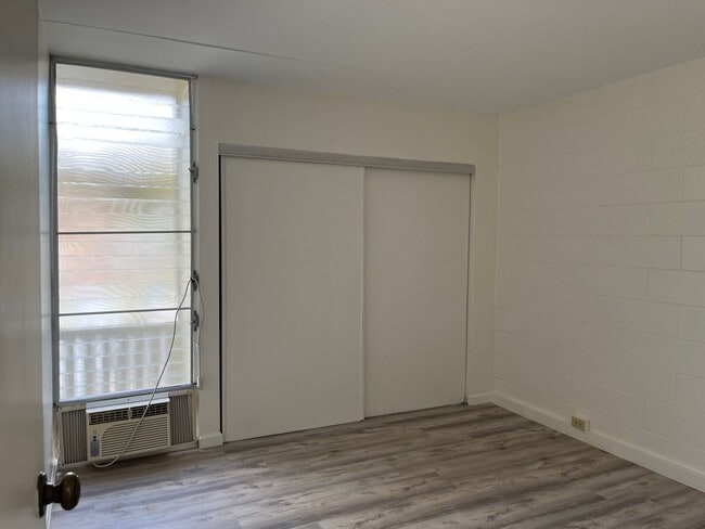 Building Photo - Mililani Area - Nahoa apts 2 bedrooms, 1 b...