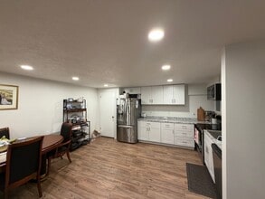 Building Photo - 380 E 6930 S