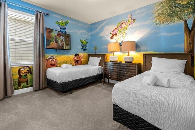 Building Photo - 350 Pendant Ct