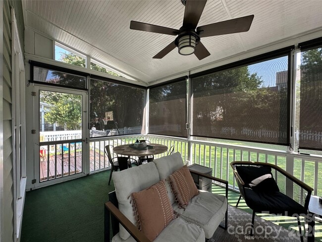 Building Photo - 819 Stargard Ct