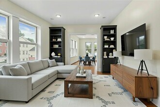 Building Photo - 2321 John F. Kennedy Blvd