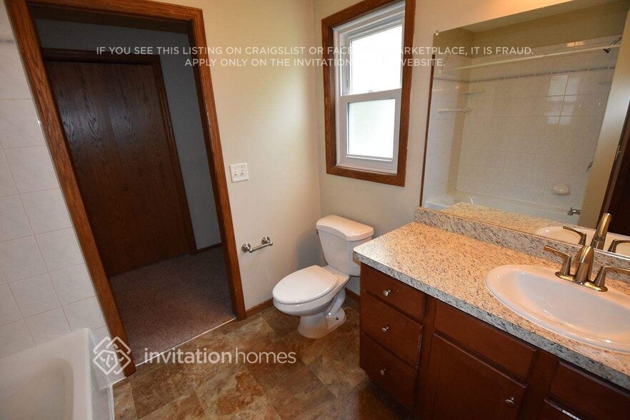 Building Photo - 2709 Stillwater St