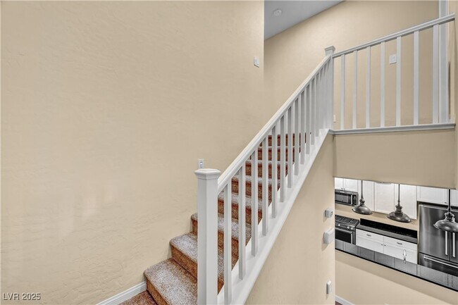 Building Photo - 1888 Via Firenze