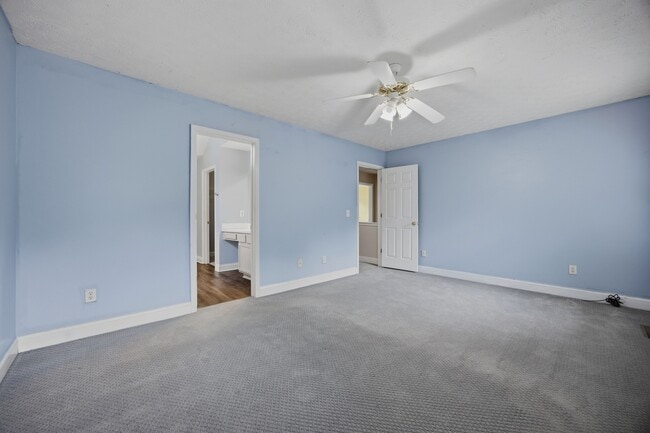 Building Photo - 5054 Lancashire Ct