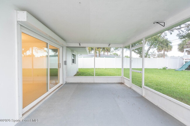 Building Photo - 311 12th Terrace