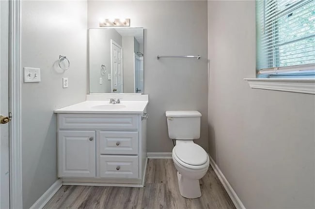 Building Photo - 2262 Dodson Dr