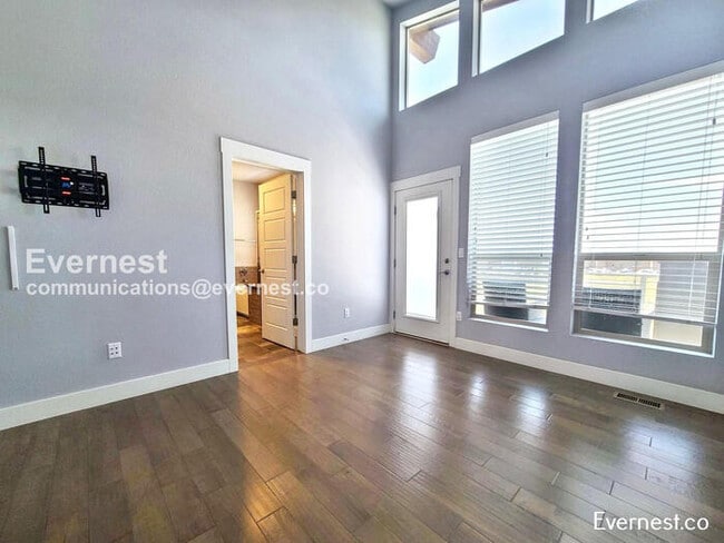 Building Photo - 5470 Trenton St