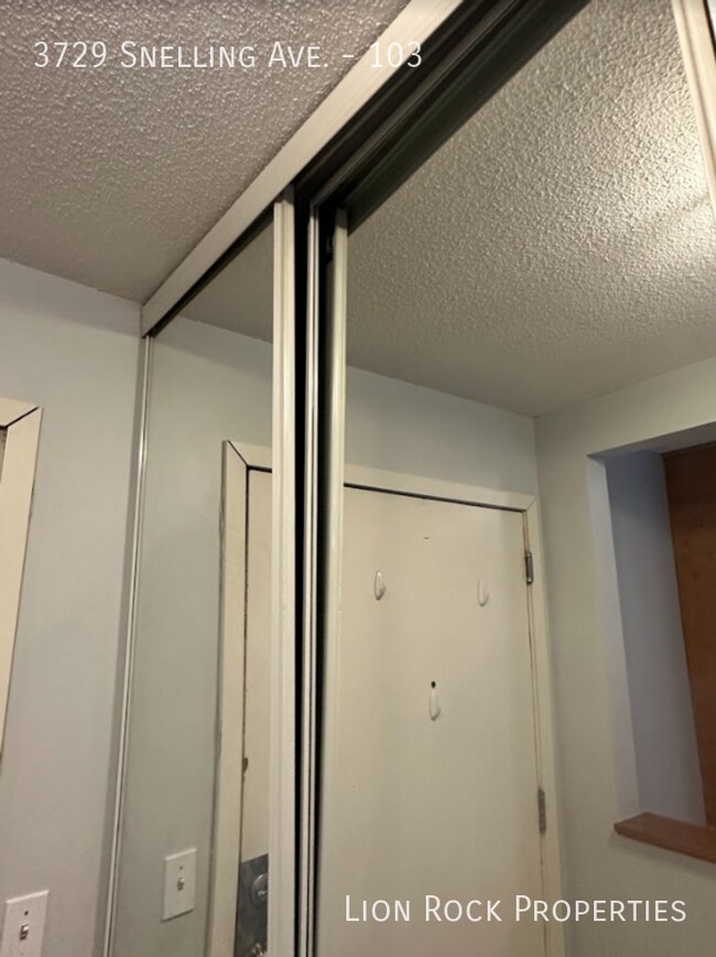 Building Photo - 3729 Snelling Ave