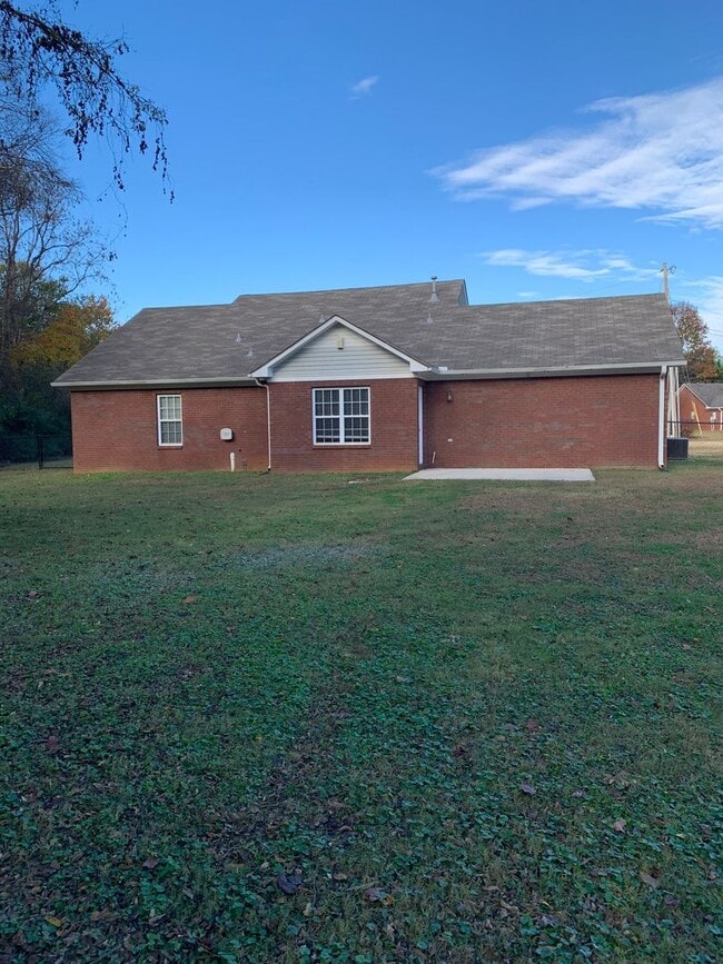 Building Photo - Harvest, AL