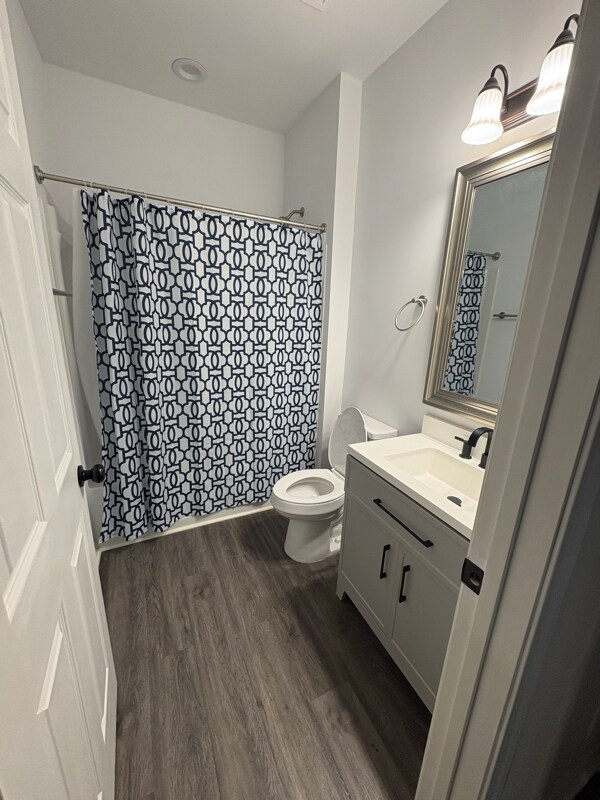 Building Photo - 515 Grove St