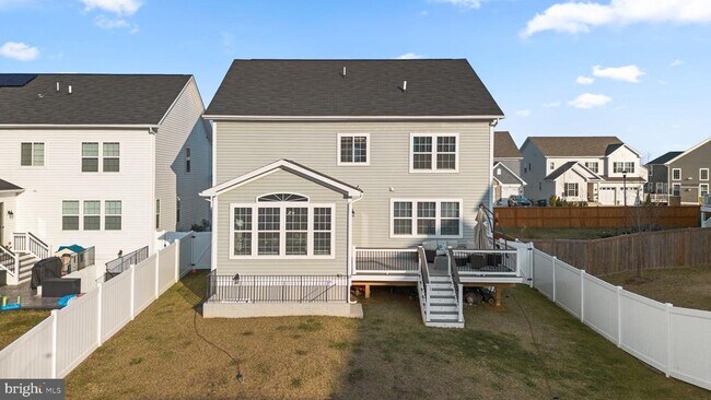 Building Photo - 68 SNOWDROP Dr
