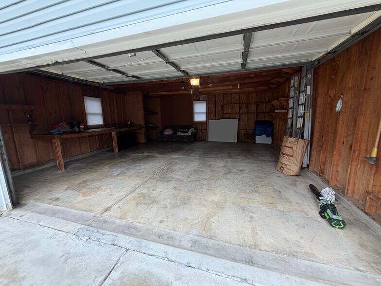 Building Photo - 2606 Grouse Ln
