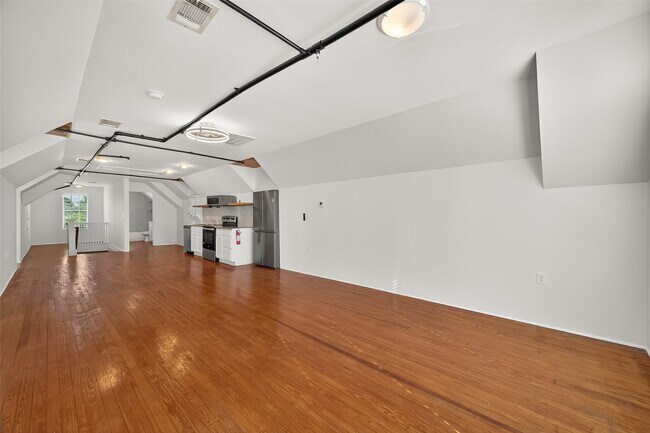 Building Photo - 2602 Isabella St