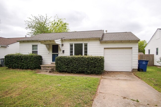 Building Photo - For Lease | Brookside | $1175 Rent