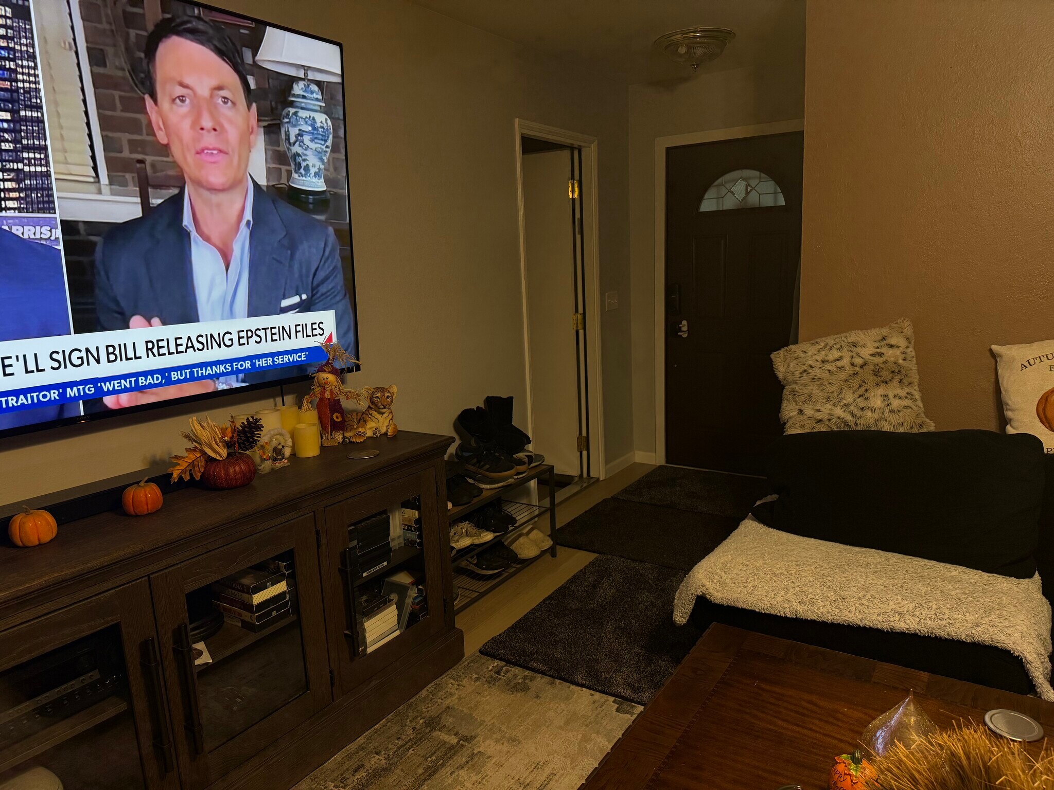 Building Photo - 13907 Hawick Dr