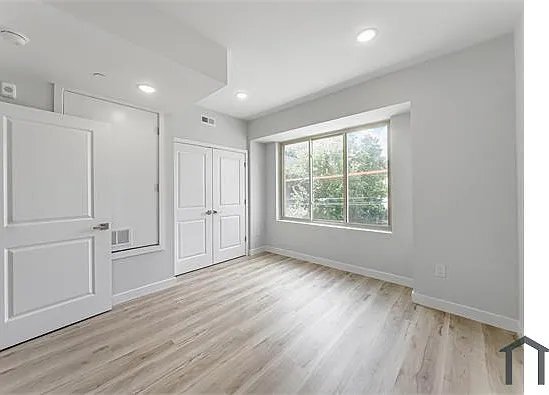 Building Photo - 2509 N 7th St