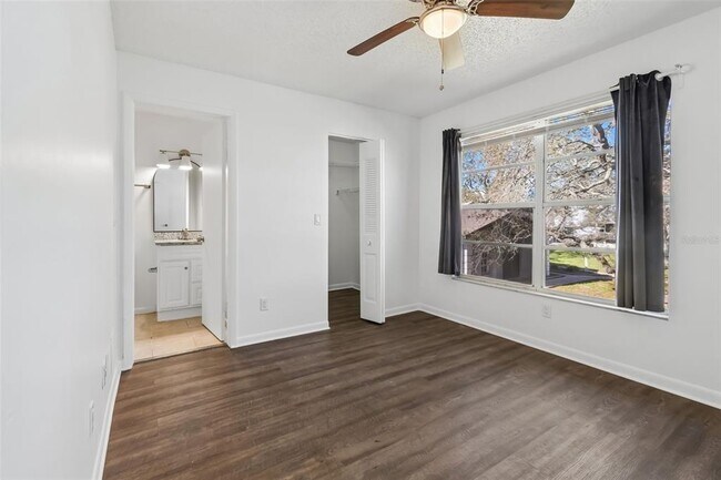 Building Photo - 5182 Sunridge Palms Dr