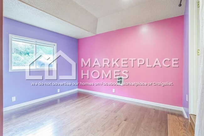 Building Photo - 9425 195th Ave NE