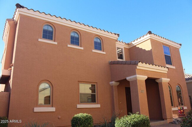 Primary Photo - 2110 S Seton Ave