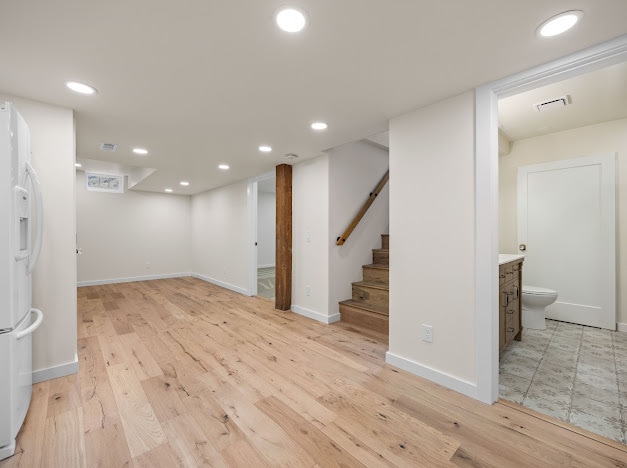 Building Photo - Columbia